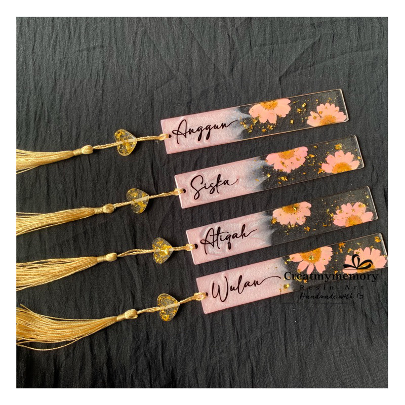 

Bookmark Resin CUSTOM NAMA DAN WARNA