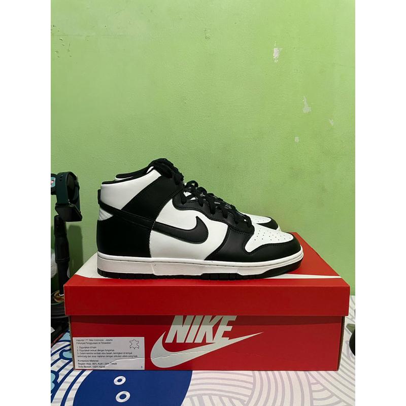 Nike dunk high panda