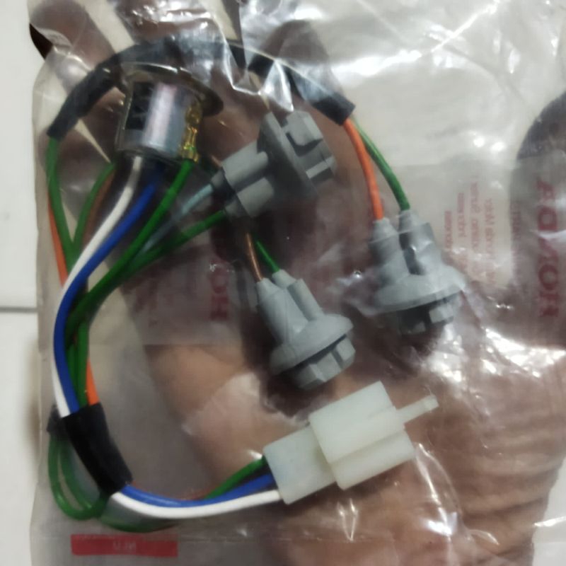 fitting bohlam lampu depan karisma kharisma ori AHM