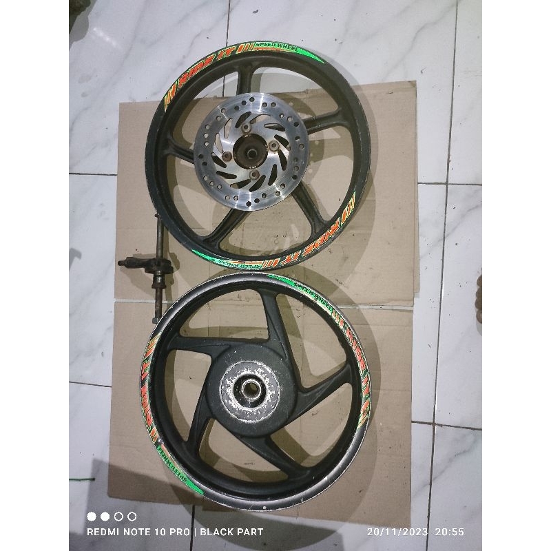 velg set motor beat karbu velg racing beat karbu vario karbu beat fi ring 14  lpsan
