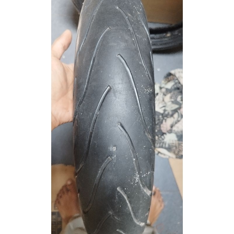 Ban bekas tubeless  ring 17-130/70 free pentil