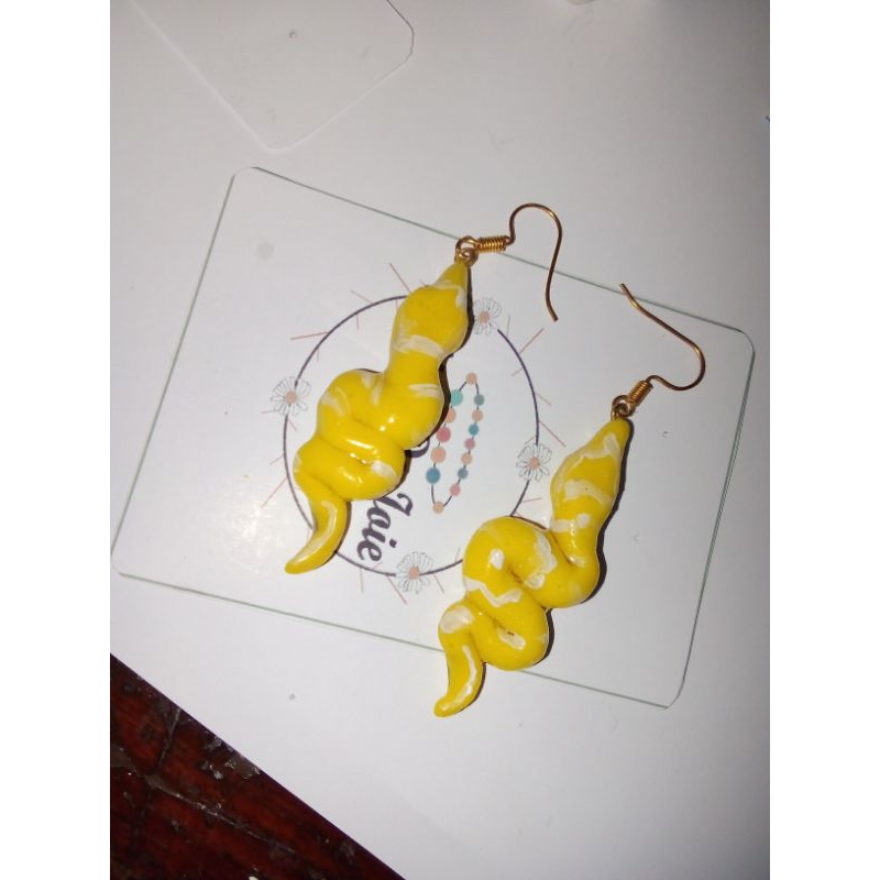 Anting Ular Python Kuning