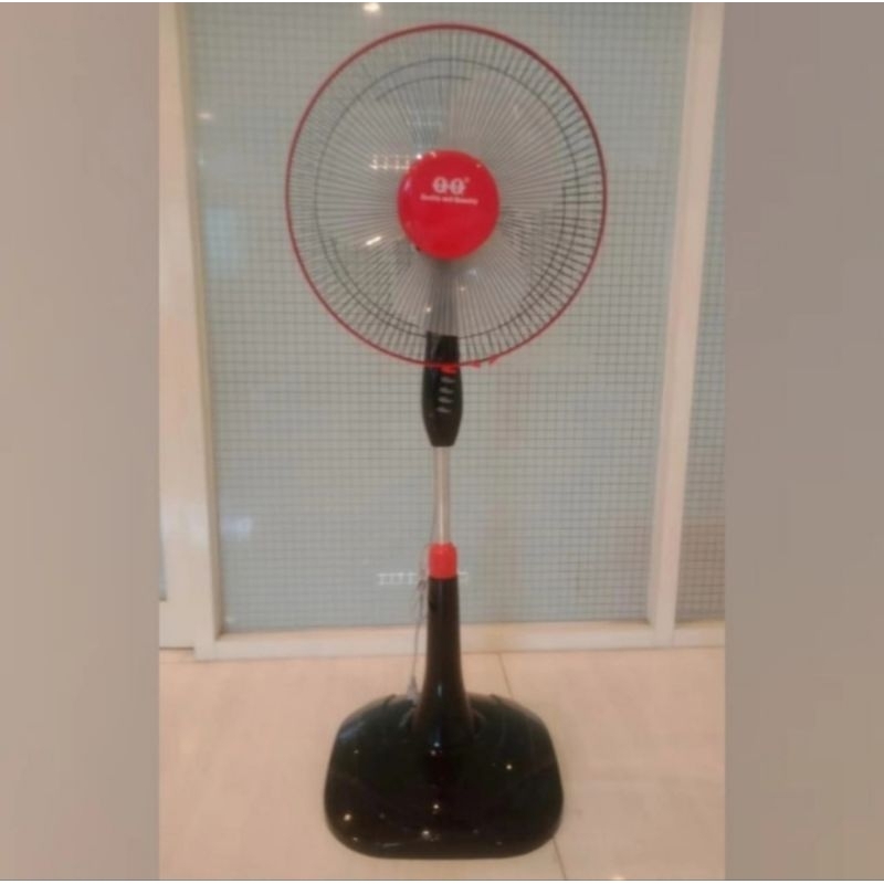 Kipas Angin Berdiri