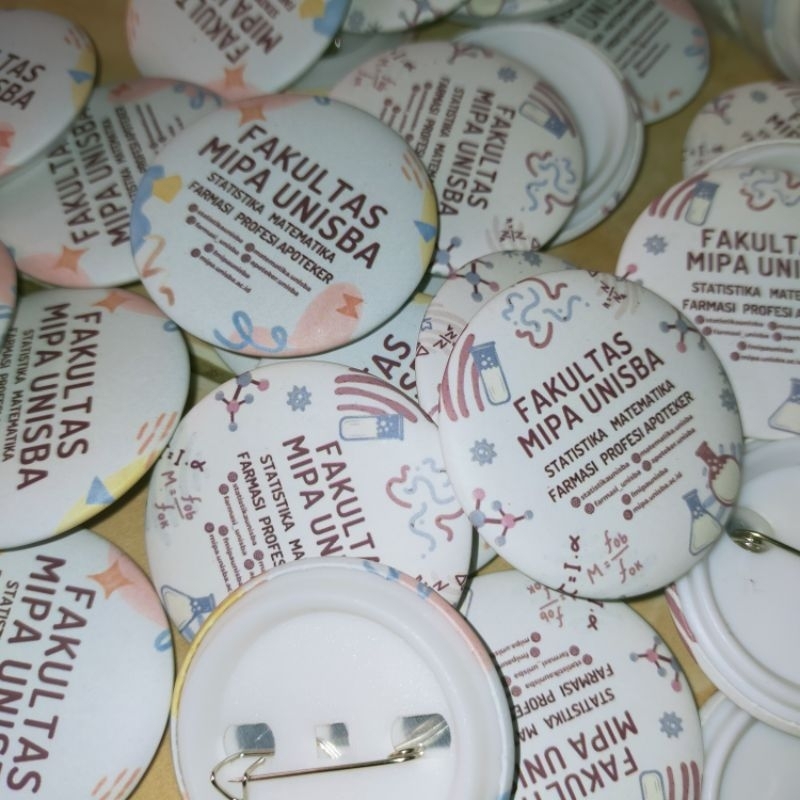 Pin Custom 5.8 cm / Pin Custom 58mm Cocok dipakai untuk Sagala Acara