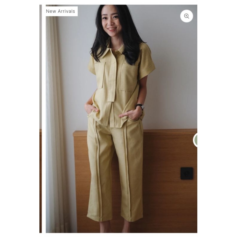 Maven Lisbon in Yellow NWt