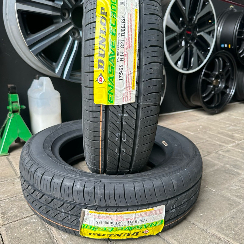 Ban Mobil Jazz Ignis Brio Ring 14 Dunlop Enasave Ec300 Ep150 175/65 R14