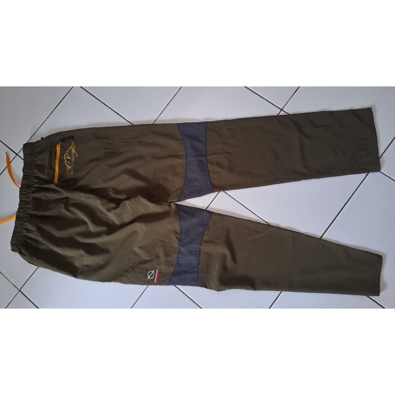 THRIFT CELANA GUNUNG ( Celana Pria dan Wanita )