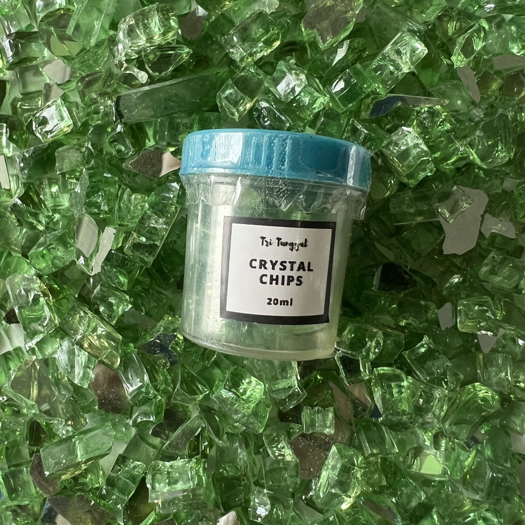 Crystal Chips Crystal Stone EMERALD GREEN Batu Kristal Murah Berkualitas Bagus Pecahan Batu Kaca Mir