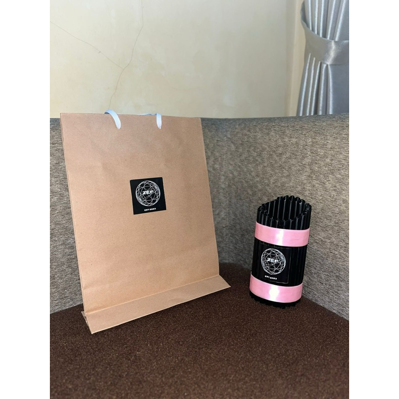 

Tempat pensil dari sedotan