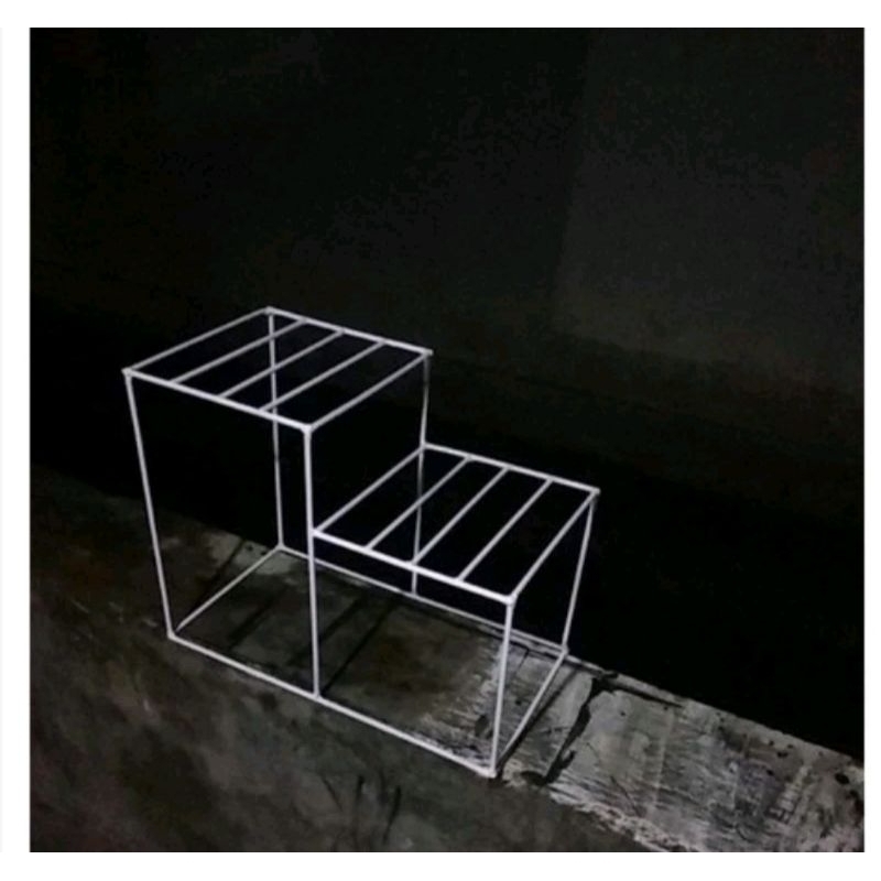 rak bunga susun 2 minimalis / standing pot besi / rak bunga besi