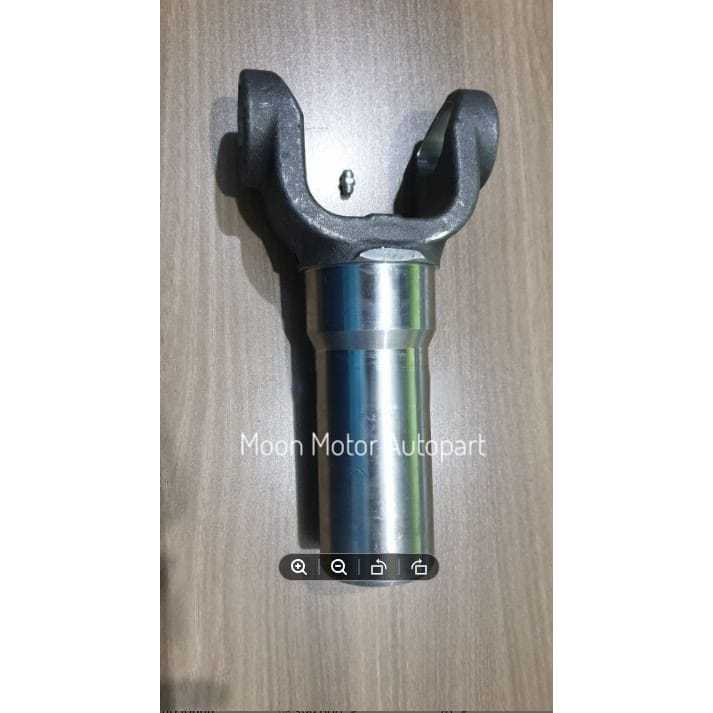 yoke sleve sambungan kopel as kopel DYNA DUTRO HT125 HT130 HINO 300
