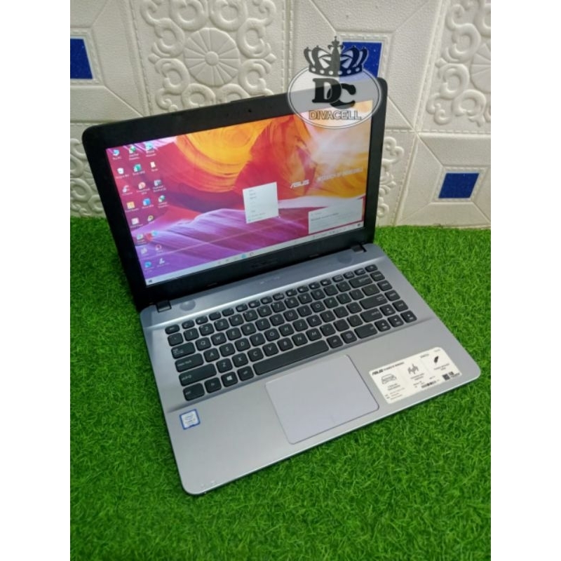 laptop Asus x441u second rasa baru