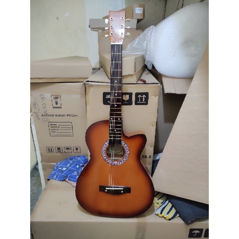Gitar Akustik String Mahogany Termurah
