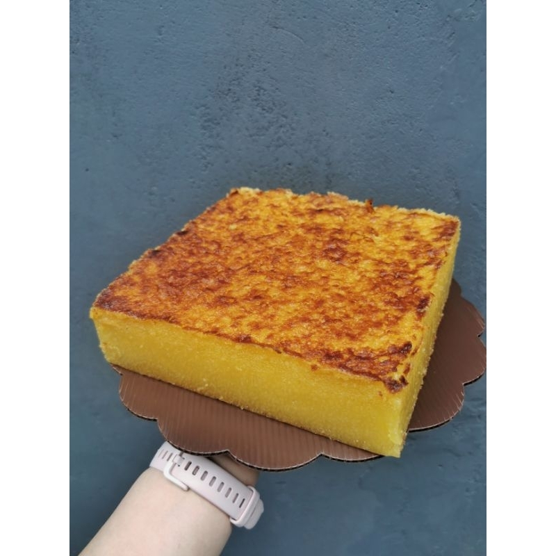 

Bika Ambon Medan Manis Lembut Kenyal 18x18 Nana Kue Jambi