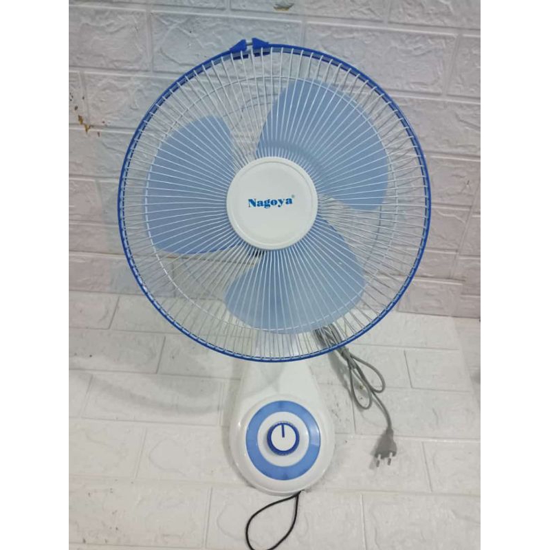 Kipas angin dinding 12 inchi Merk Nagoya Batam