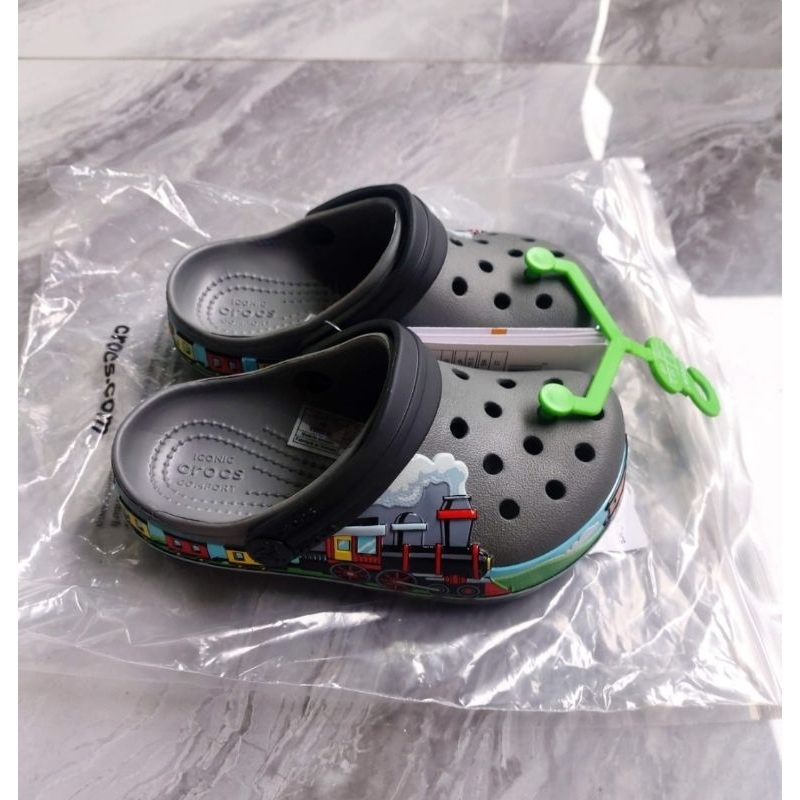 Sendal anak Crocs Train / crocs anak / sandal anak crocs