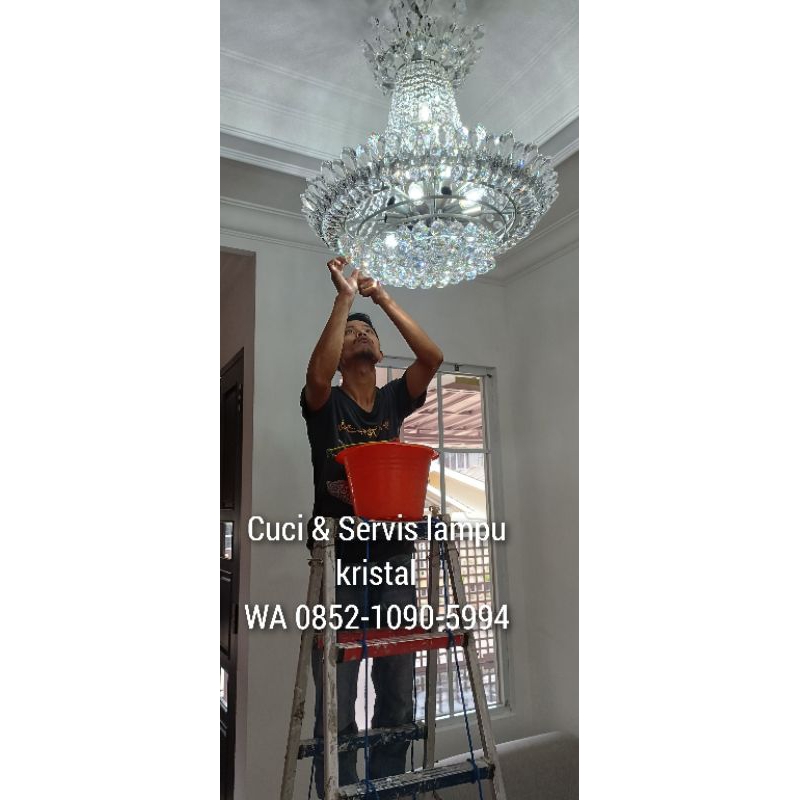 tukang cuci & pasang lampu gantung