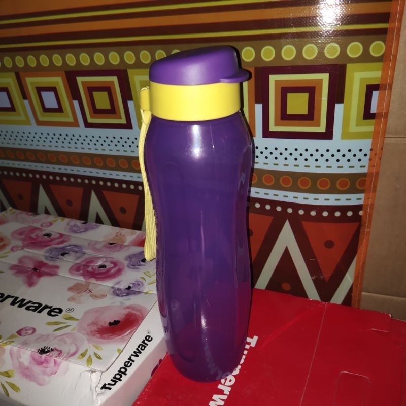 Tupperware botol minum 1 liter