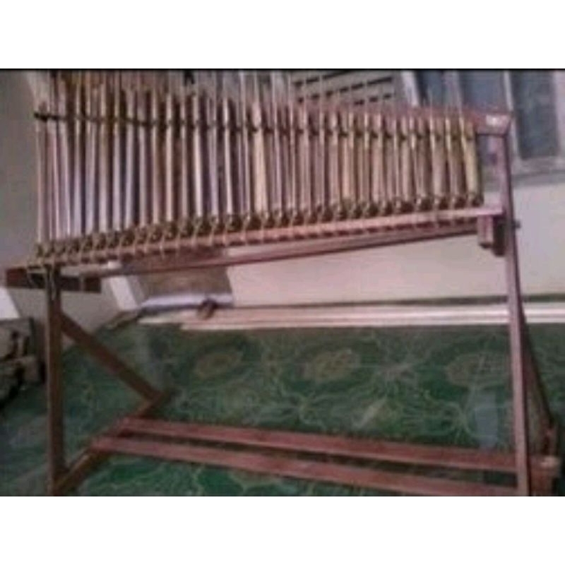 angklung toel berdiri 31 nada bahan bambu hitam