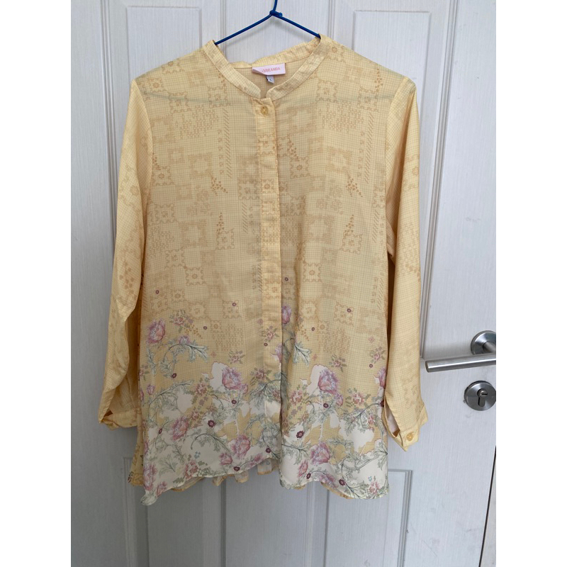 ria miranda lica top yellow