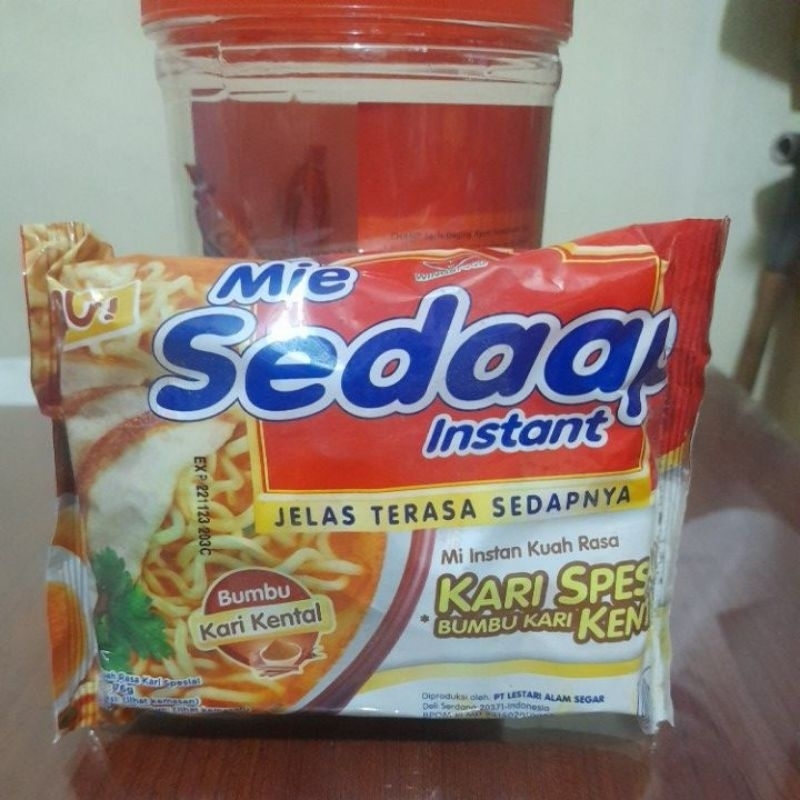 

Mie sedaap kari spesial