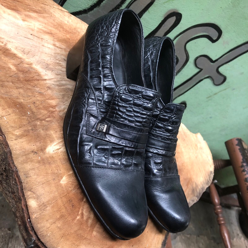 BALLY switzerland pantofel croco leather original rare sepatu hak sepatu formal hitam kulit perloved