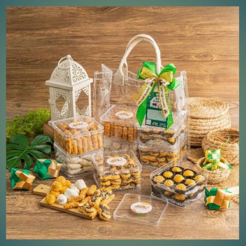 

Tas Hampers Goodie Bag Transparan ukuran untuk Toples Kue Kering 500gram