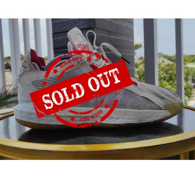 Sepatu Basket Adidas DAME 6