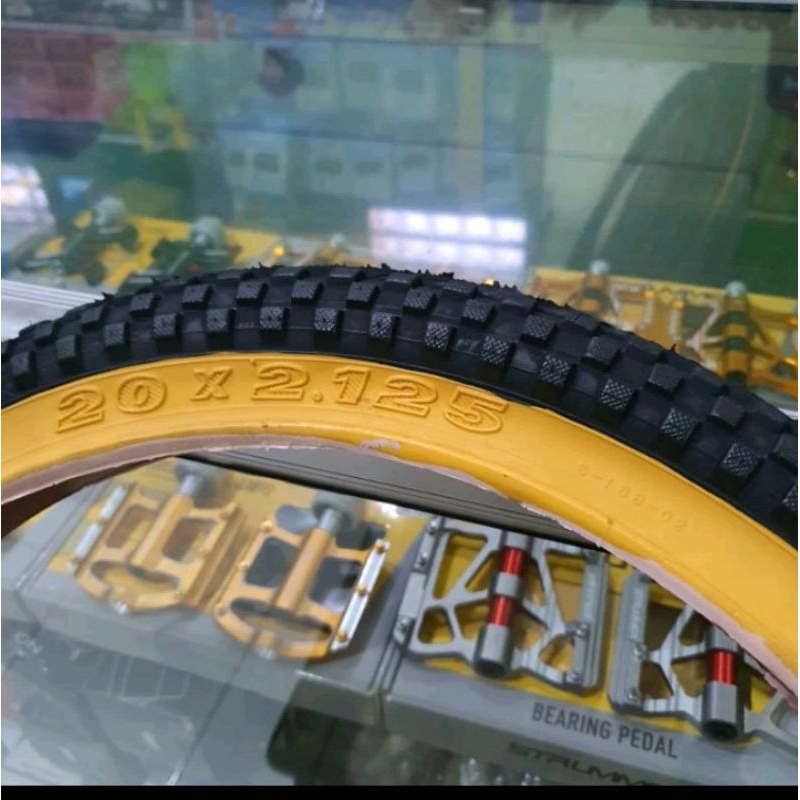 BAN LUAR SEPEDA UKURAN 20x2125 BMX SWALLOW