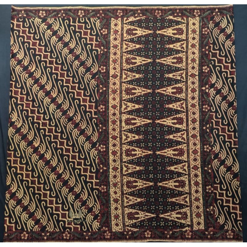 SARUNG LAR GURDA KESIKAN