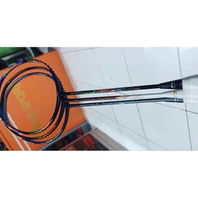 RAKET BADMINTON LINING WINDSTROM 76