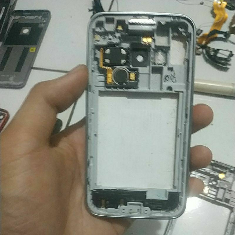 kesing fulset bekas samsung galaxy v g313hz