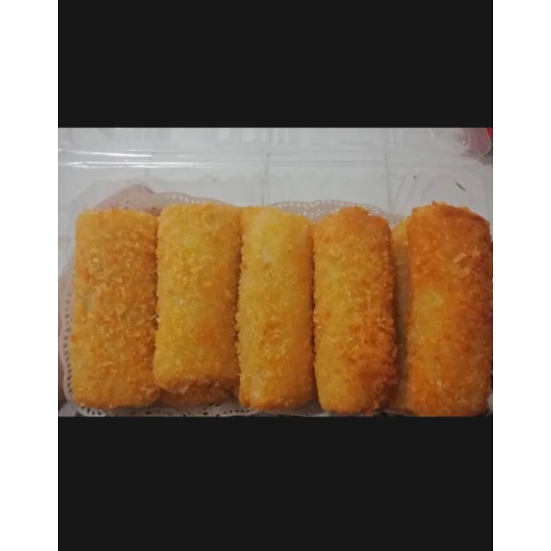 

risoles isi sayur dan Fla isi 4 dan isi mayo beef telor