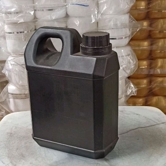jerigen 1 liter warna hitam tutup segel drat