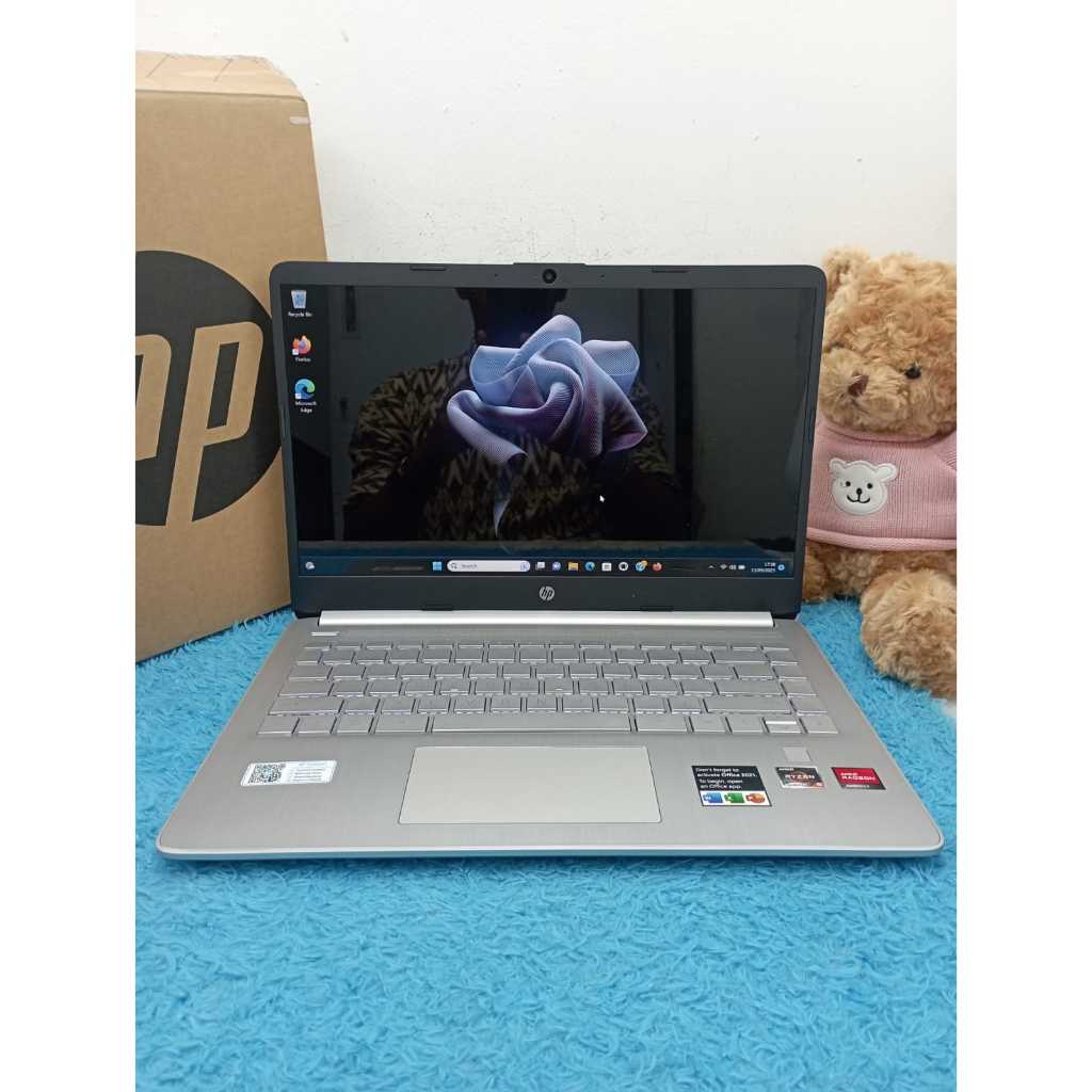 Laptop HP 14s FQ2002AU ryzen 5 5625u - ram 8GB - SSD 512GB second