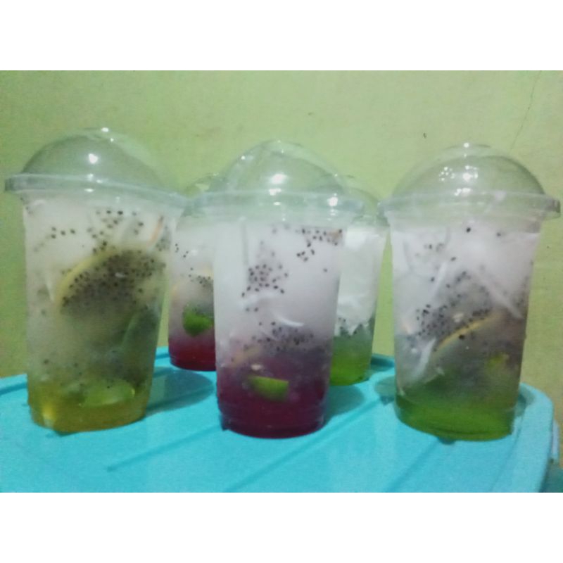 

es kuwud es kelapa muda