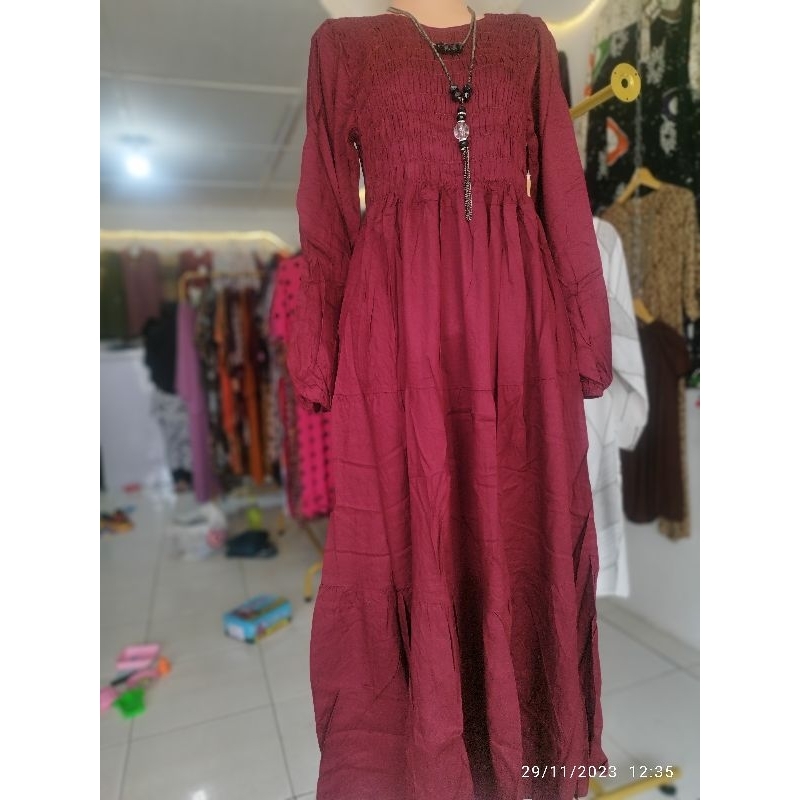 dress smoke