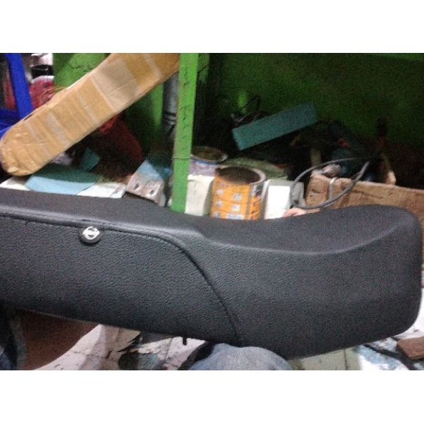 Jok MEGAPRO MP HIU FARIASI TIPIS KOTAK MB TECH