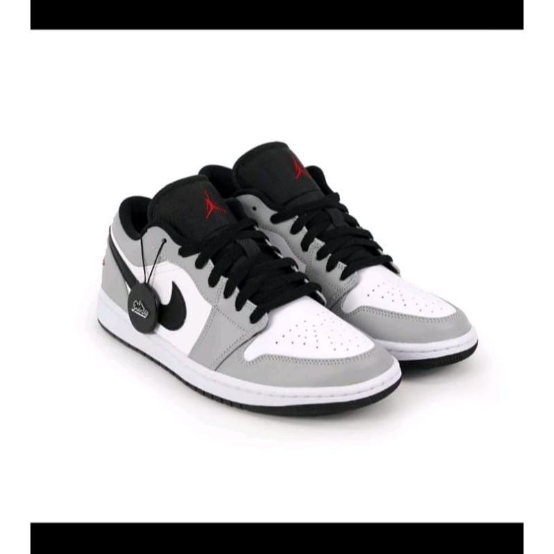 Air Jordan 1 low light smoke grey