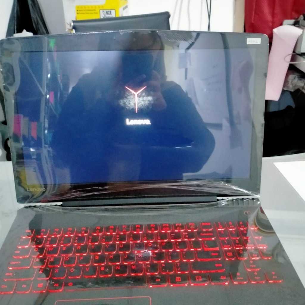 LAPTOP MURAH LENOVO Y520 CORE I5-7300HQ RAM 8GB SSD 256GB HDD 1TB GTX 1050