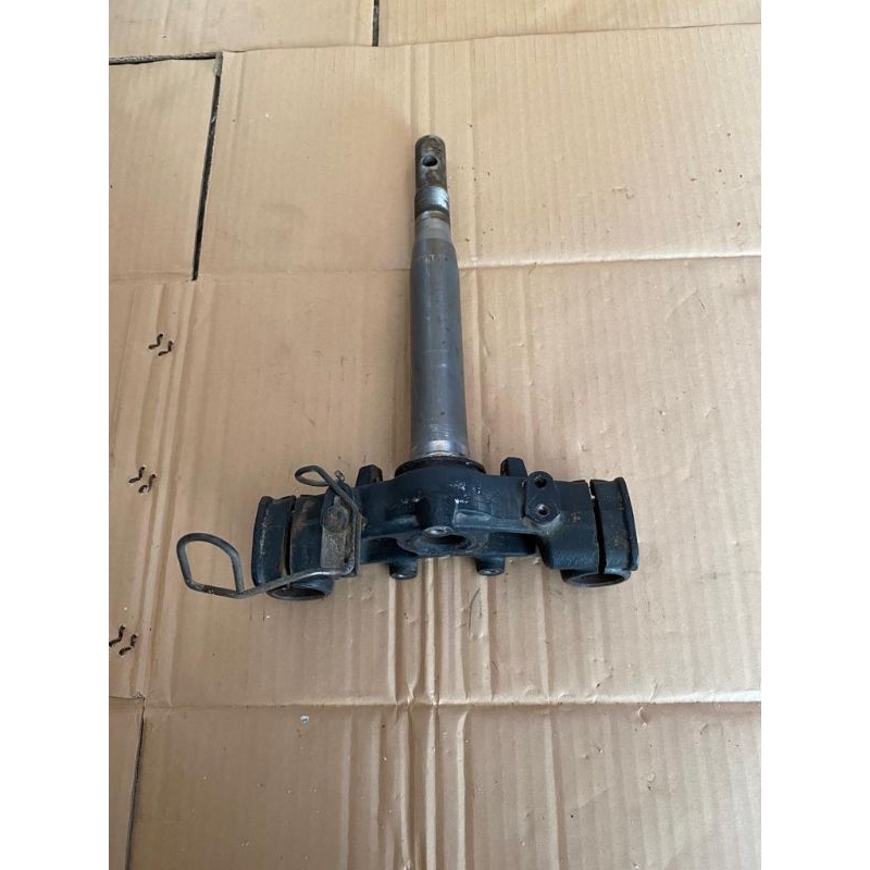 Segitiga leter T depan Suzuki skywave original