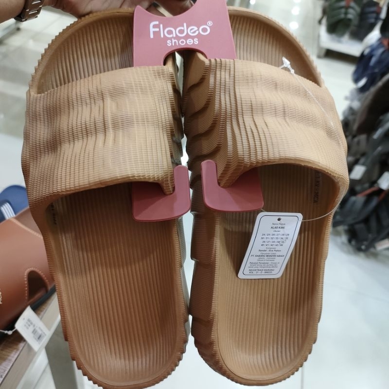 Sandal Karet Cowok FLADEO