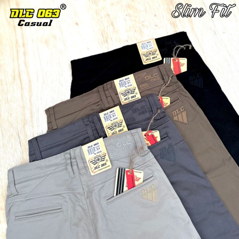 Celana Panjang Pria Kanvas Slim fit