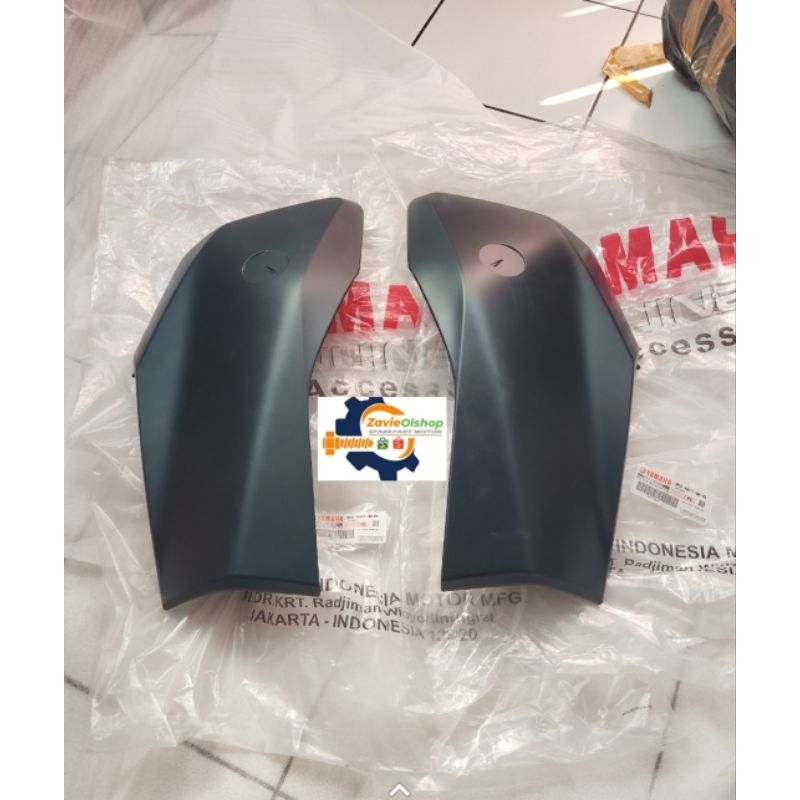 BODY COWLING KANAN KIRI NEW XMAX CONNECTED HIJAU DOFF ORIGINAL