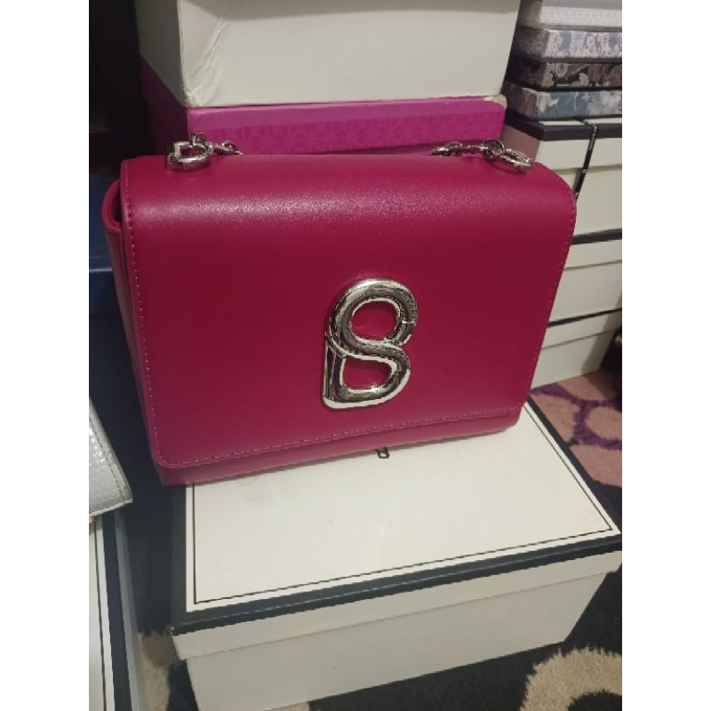 preloved alva puchia bag buttonscarves