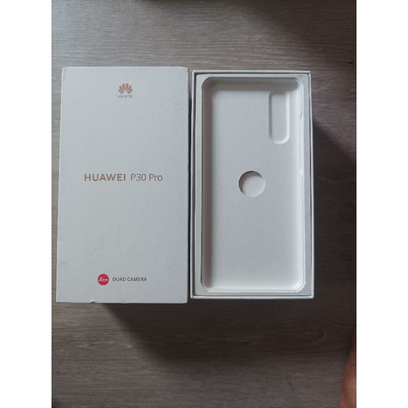 dus box bekas Huawei p30 pro