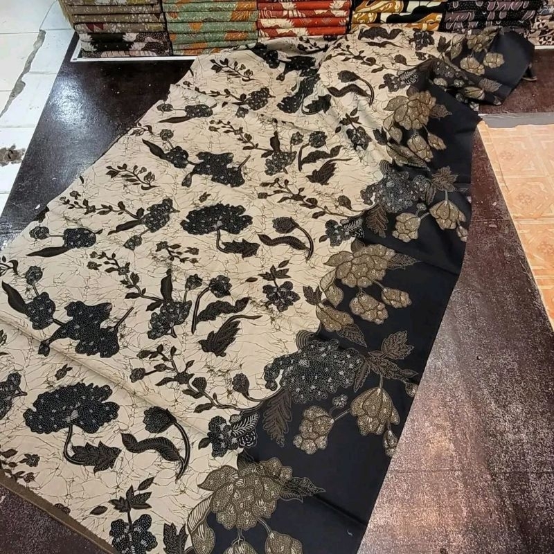 KAIN BATIK KATUN PREMIUM MOTIF BUCKET BUNGA BESAR