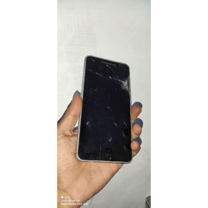luna v55c mesin normal lcd & layar sentuh pecah