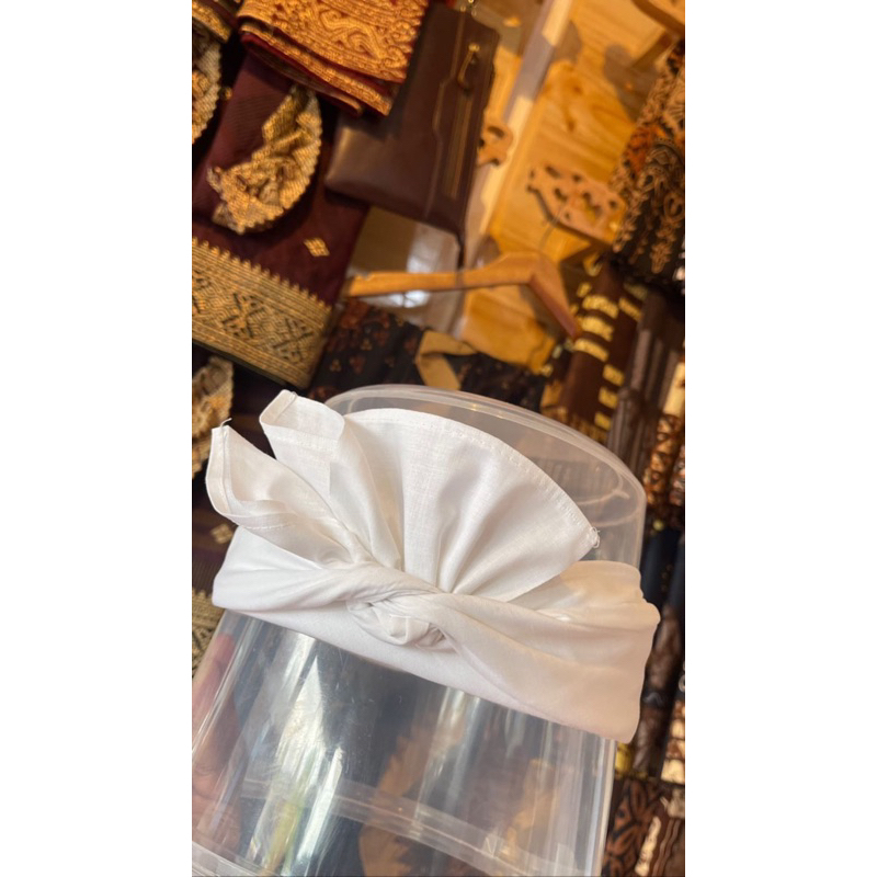 UDENG PUTIH LEMBARAN