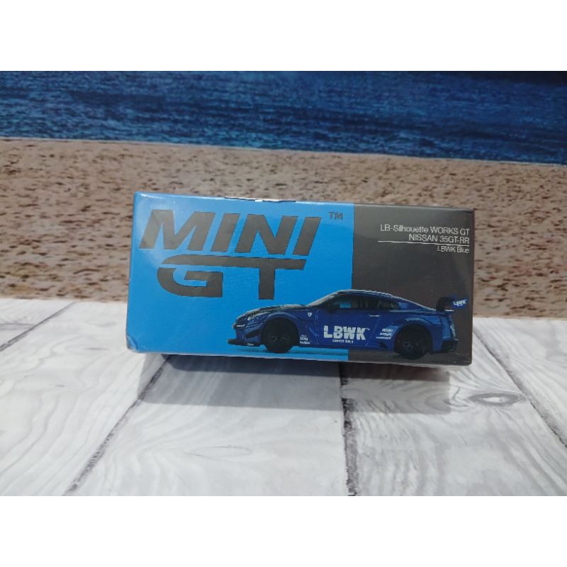 Mini GT [299] Nissan 35GT-RR LBWK Blue